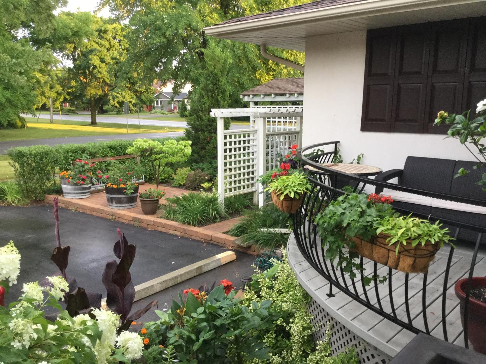 Via Veneto - Old Town Bed & Breakfast Niagara-on-the-Lake Exterior foto